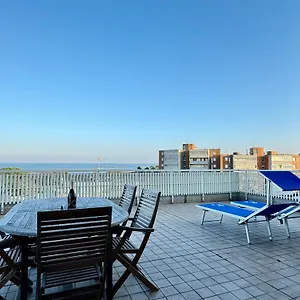 Apartment 82, Attico Leonardo, Lido Adriano
